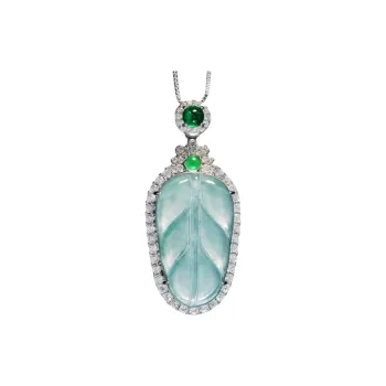 Click Jadeite Pendants Women's