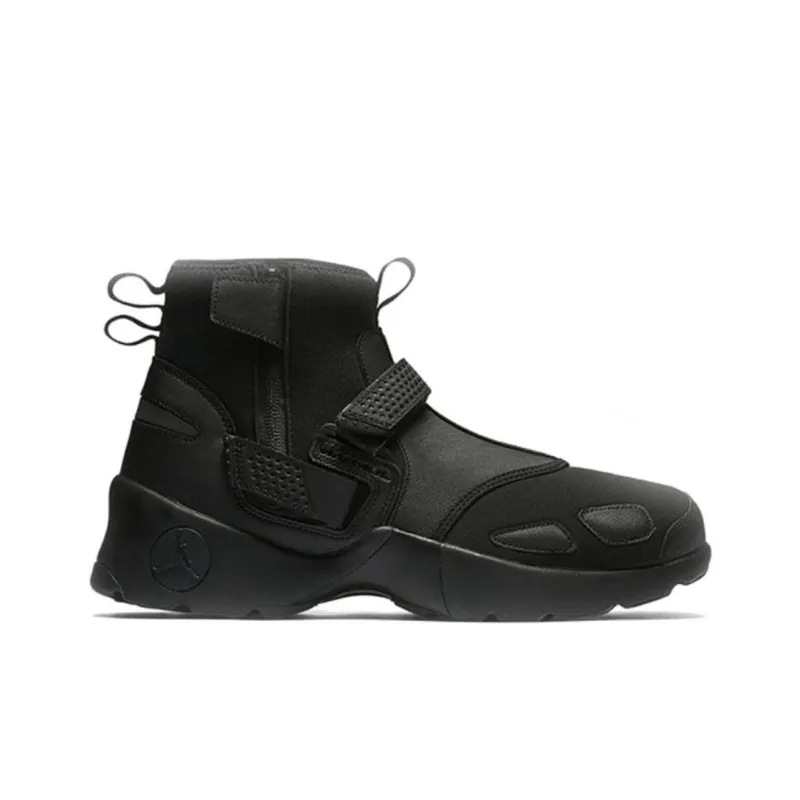 Jordan Trunner Lx High Triple Black-1