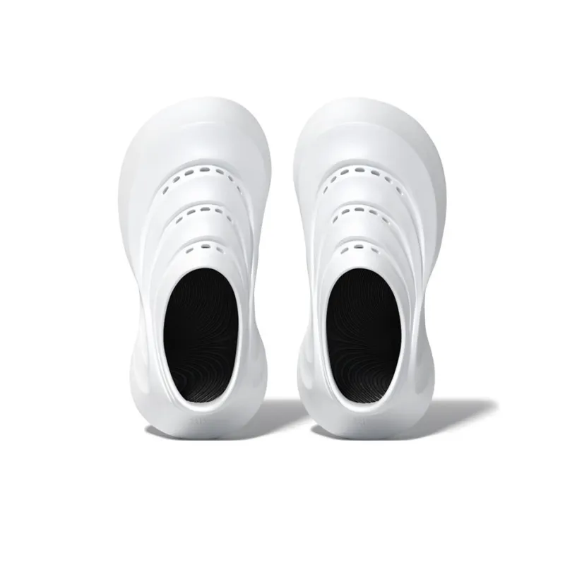 CHIKOKU Silver Galaxy Clogs Unisex-2