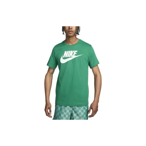 Nike Sportswear Classics T-Shirts Men Malachite