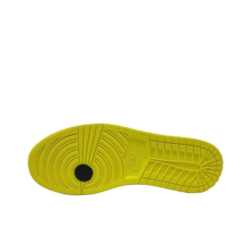 Jordan 1 Retro '99 Cool Grey Vibrant Yellow-3
