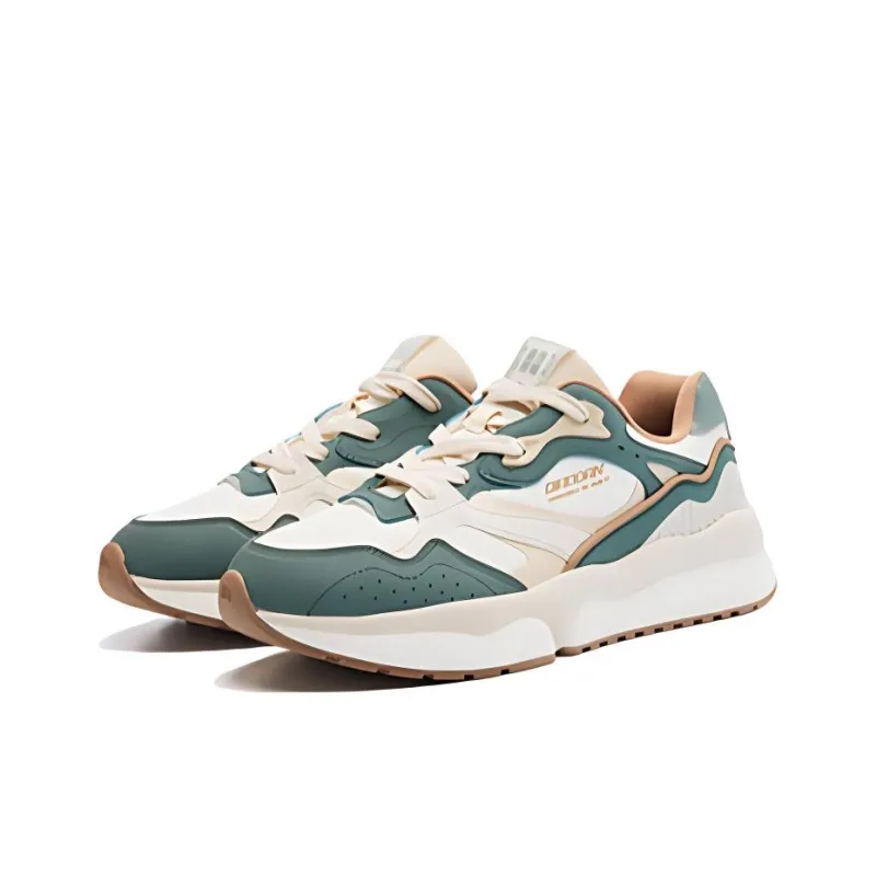 QIAODAN Vertical Horizontal VI Cushioned Slip Resistant Low Top Casual Shoes Men's White Green-1