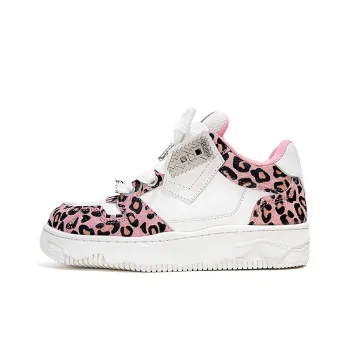 YJ YUAN 2.0 Collection Wear Resistant Low Top Skateboard Shoes Unisex Pink