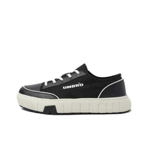 Umbro Casual Shoes Unisex Low-Top Black