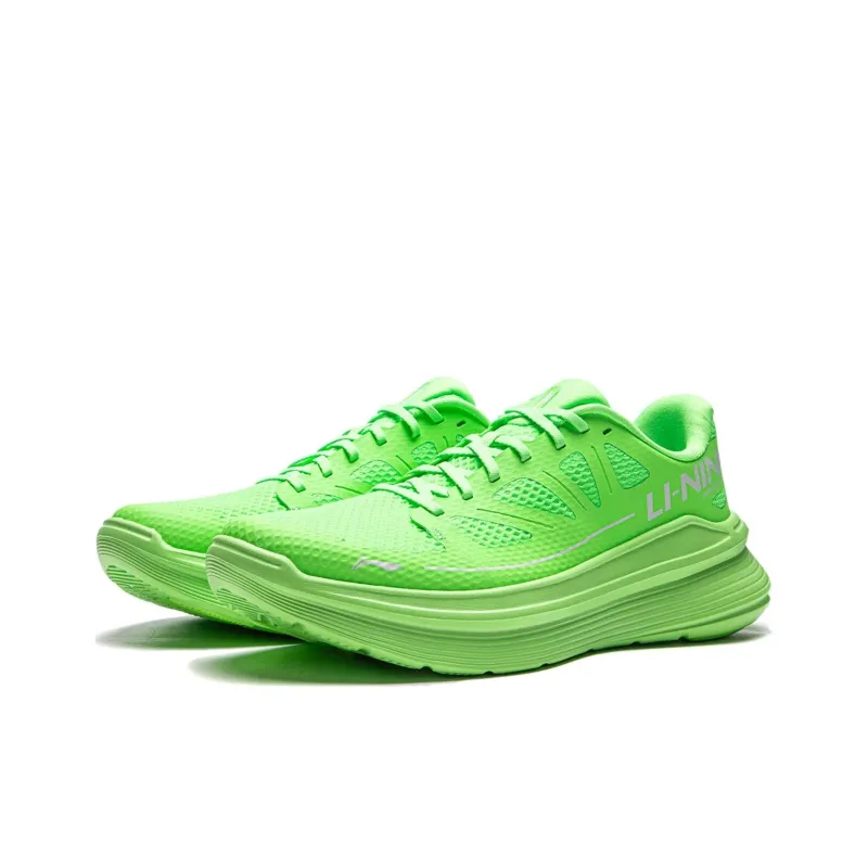 LiNing Ling Yue Cushioning Slip Resistant Low Top Running Shoes Men's Neon Green-2