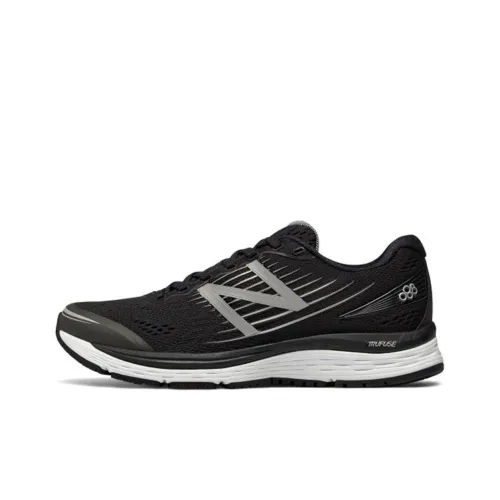 New Balance 880 V8 Black/White Women's