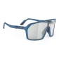 Sky Blue/Transparent to Dark Gray