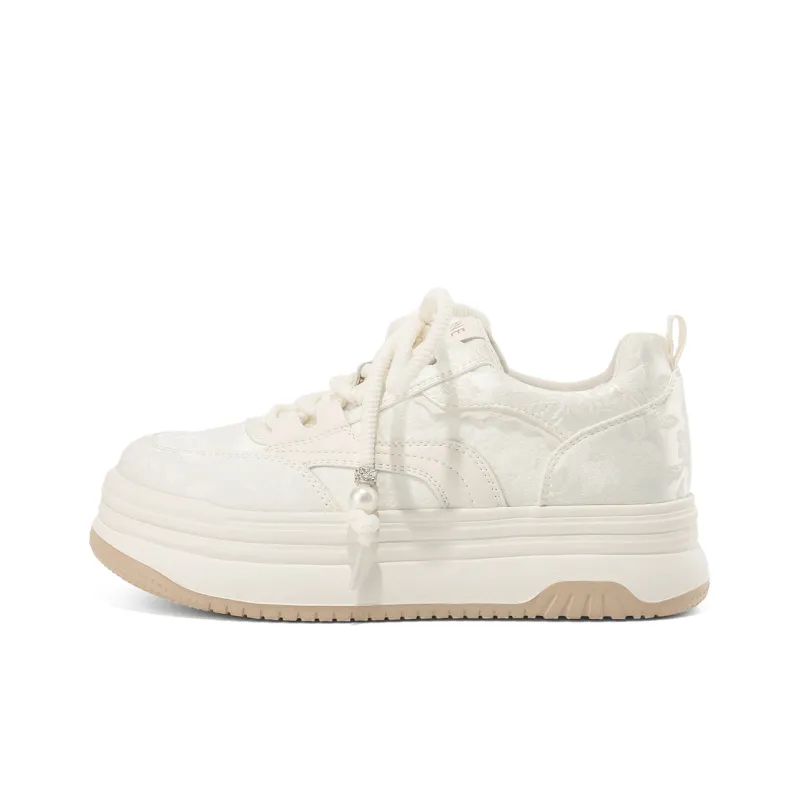 DAPHNE Slip-Resistant Cushioning Low-Top Skateboard Shoes Women's-3