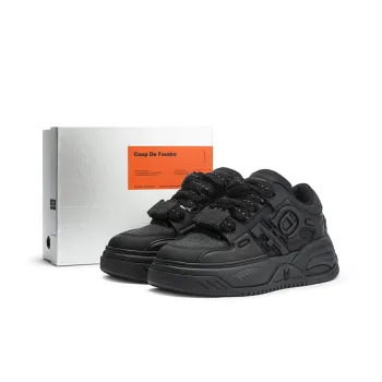 Coup De Foudre Space Eagle Series Skateboard Shoes Unisex Low Top Obsidian Black/Cloud White/Mist Pink