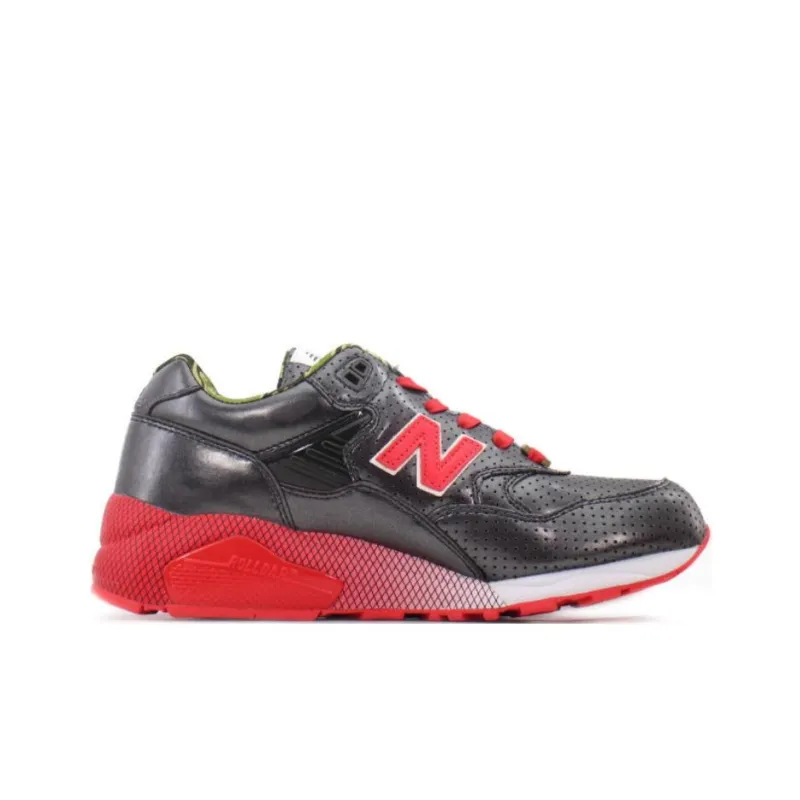 New Balance MT580 Stussy Mad Hectic Undefeated Full Metallic Jacket Black Red-1