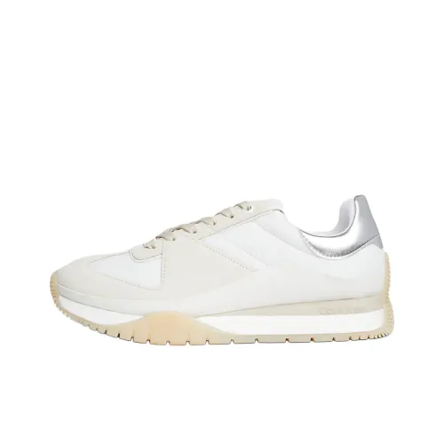 CALVIN KLEIN Low-Top Casual Shoes Women's White