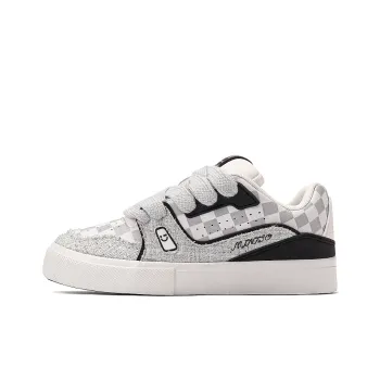 MINISO Low Top Skateboard Shoes Unisex
