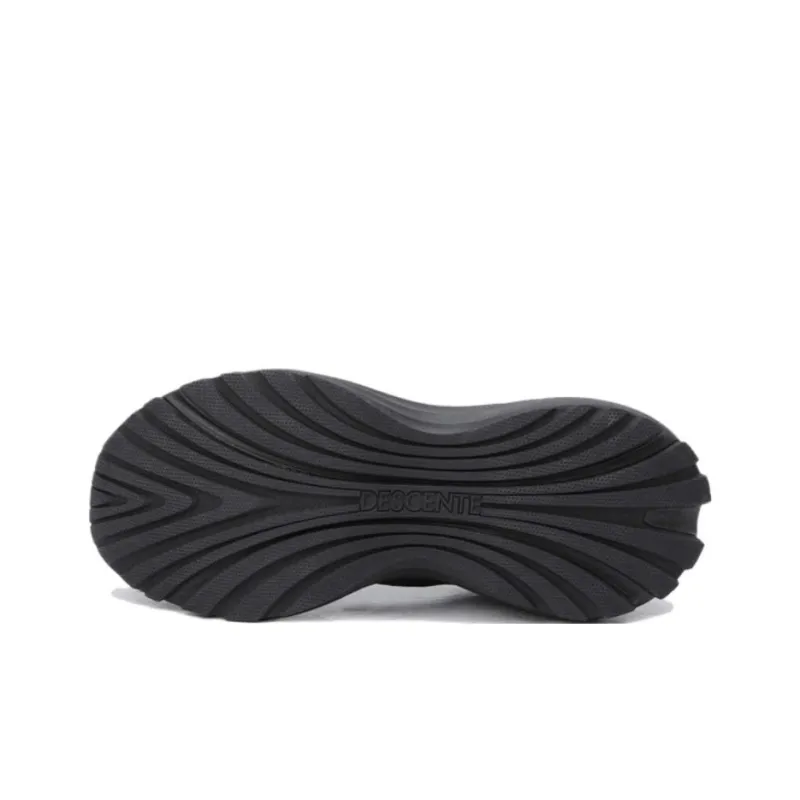 DESCENTE Anti Slip Wear Resistant Low Top Running Shoes Unisex Black-4