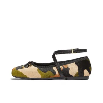 MICHAEL KORS Collette Women's Casual Shoes Women's Camouflage
