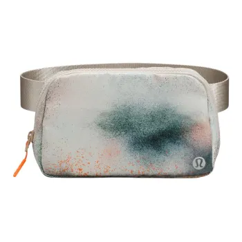 Lululemon Polyester One Shoulder Crossbody Fanny Pack Unisex Multicolor Spray Ink Blush