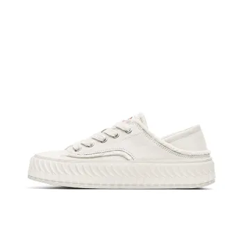 Dickies Slip Resistant, Abrasion Resistant, Breathable, Lightweight Low Top Canvas Shoes Women's Beige