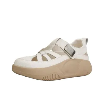 DAPHNE Roman Sandals Women's
