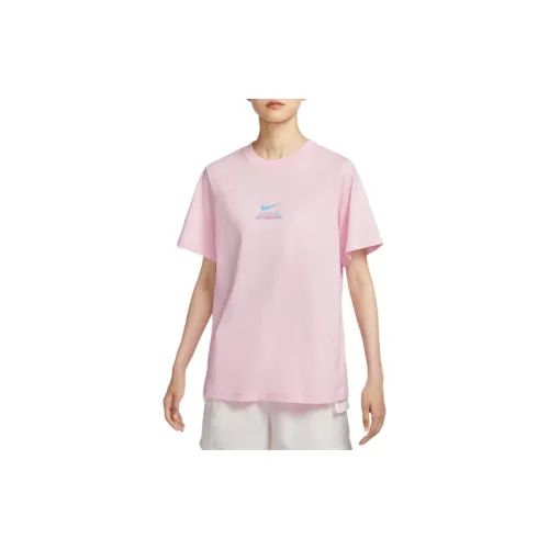 Nike Sportswear Essential Women's Loose Fit Cotton T-Shirt Pink