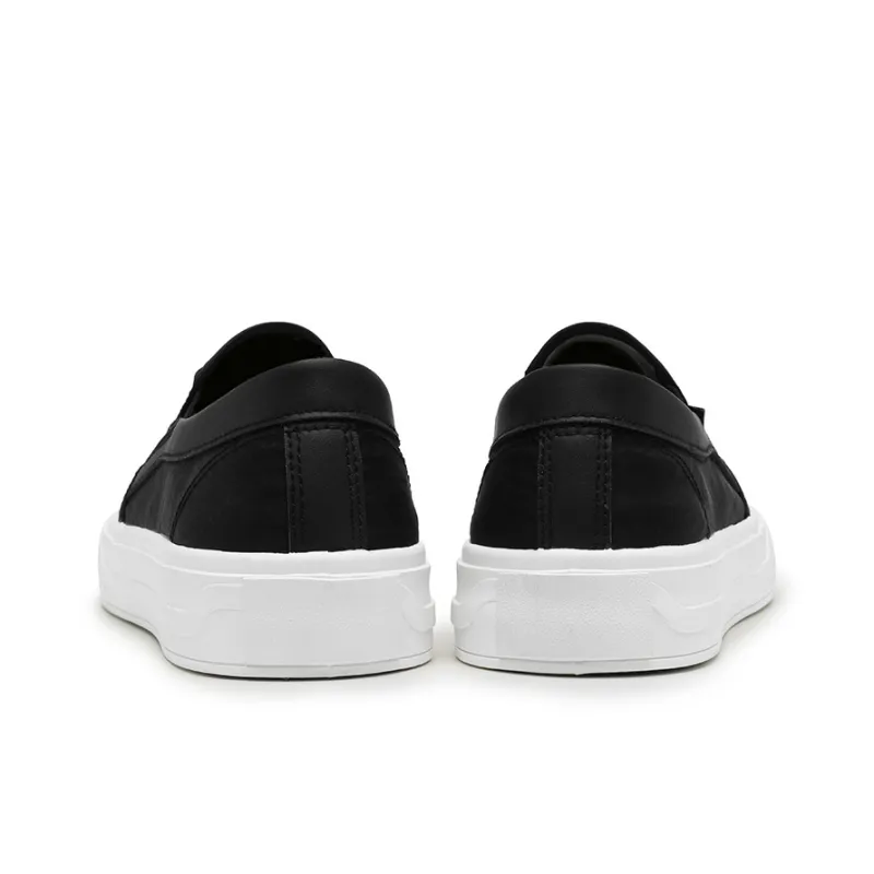Warrior Slip on Shoes Wear resistant, Lightweight, Breathable, And Non slip. Low Top Canvas Shoes Men's Black-3