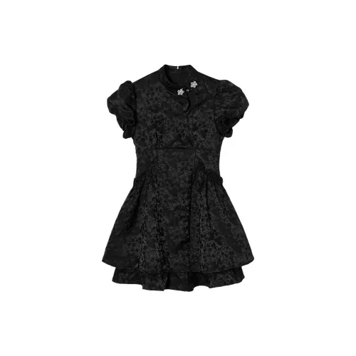 EPTISON WOMAN Short-Sleeved Dresses Women's Black