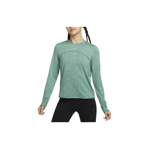 Nike T-Shirts Women's Enamel Green