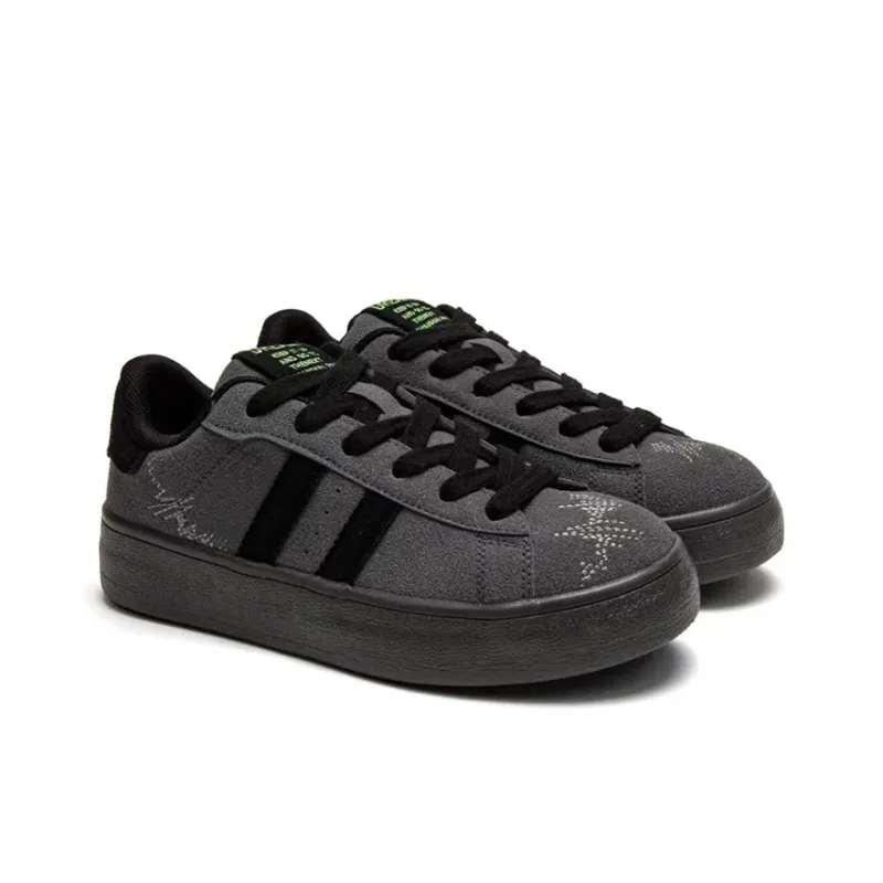 Alan Vincent Shock Absorbers Low Top Skateboard Shoes Women's-10