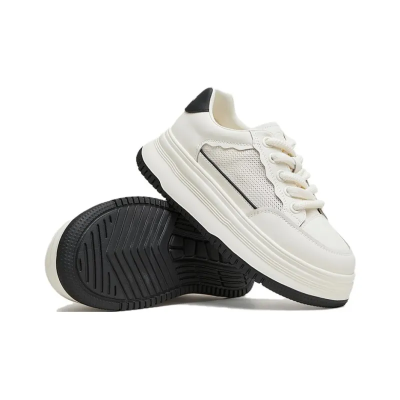 TATA Skateboard Shoes Women's Low Top Solid Color-4
