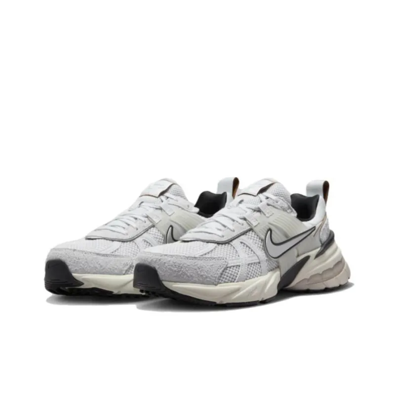 Nike V2K Run Pure Platinum Chrome Women's-2