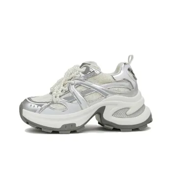TATA Chunky Sneakers Women's Low Top Solid Color