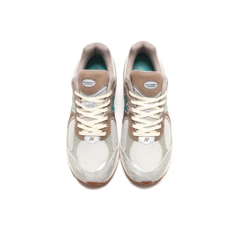 New Balance 2002R Oasis-3