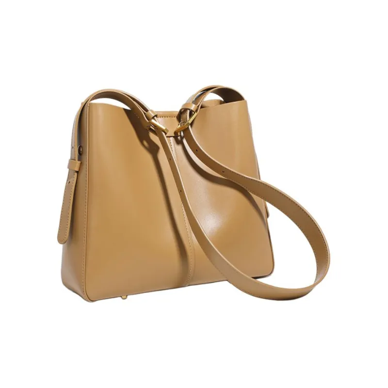 CARTELO Cow Leather Shoulder Bag Regular Women's Black/Salted Caramel/Gold Brown-4