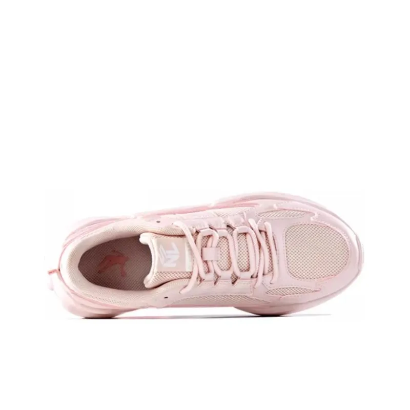 QIAODAN Cushioning Slip Resistant Low Top Casual Shoes Women's Cloud Pink-2