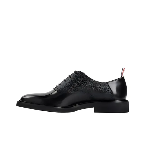 THOM BROWNE Dress Shoes Men Low-Top Black