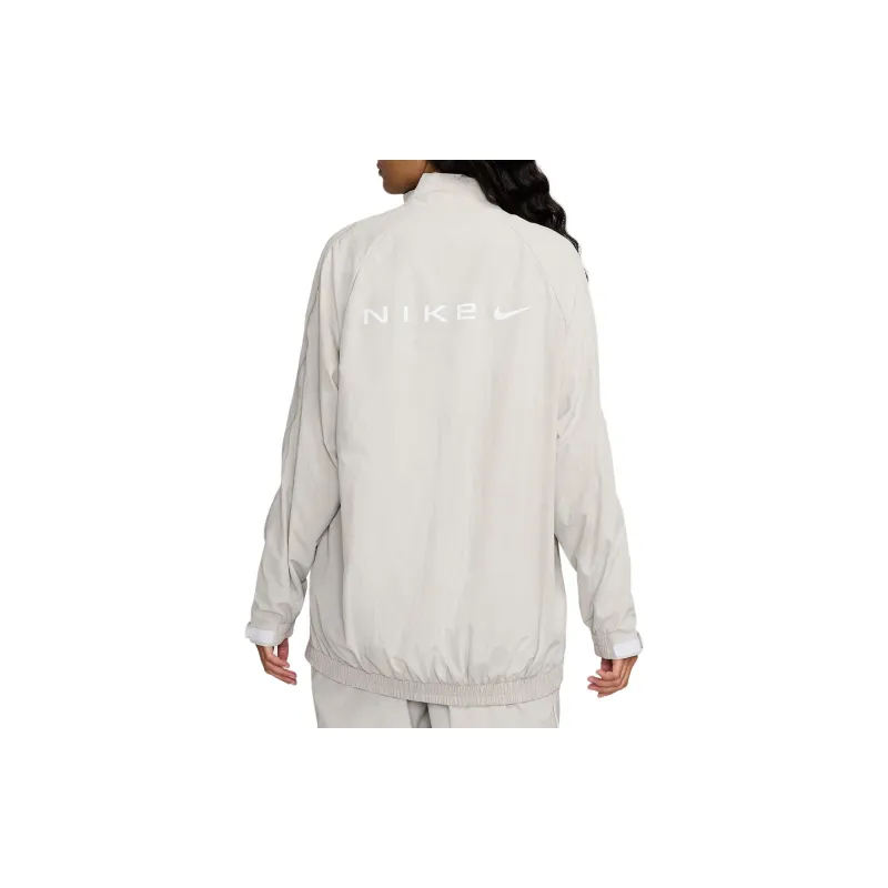 Nike Sportswear Collection Women's Oversized Repel Zip Jacket-1