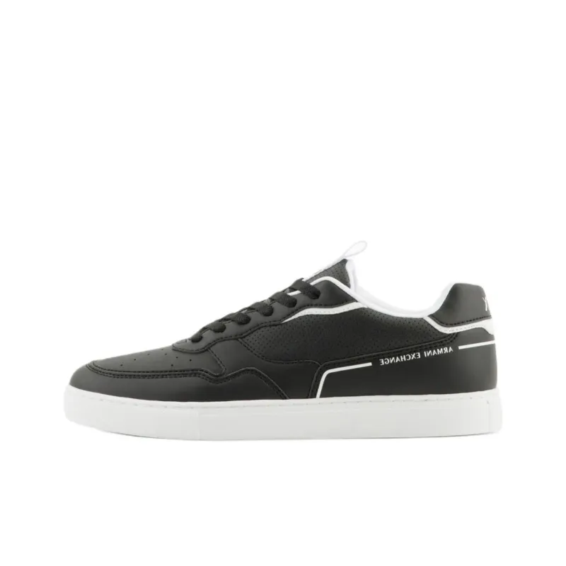 ARMANI EXCHANGEAE Low Top Skateboard Shoes Men's Black White-0