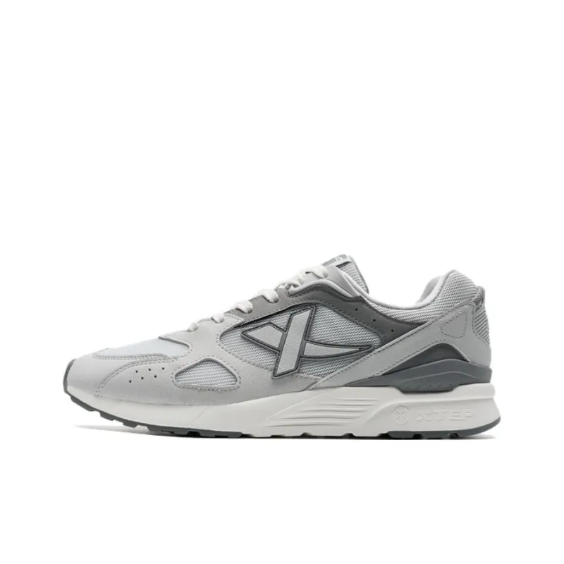 XTEP Lightyear Anti-Slip And Wear-Resistant Lightweight Low-Top Casual Shoes Men's Gray-0