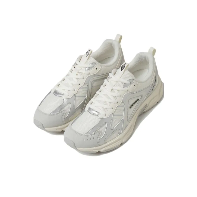 Umbro Shock Absorbers Slip Resistant, Abrasion Resistant, Breathable Low Top Casual Running Shoes Unisex Beige-1