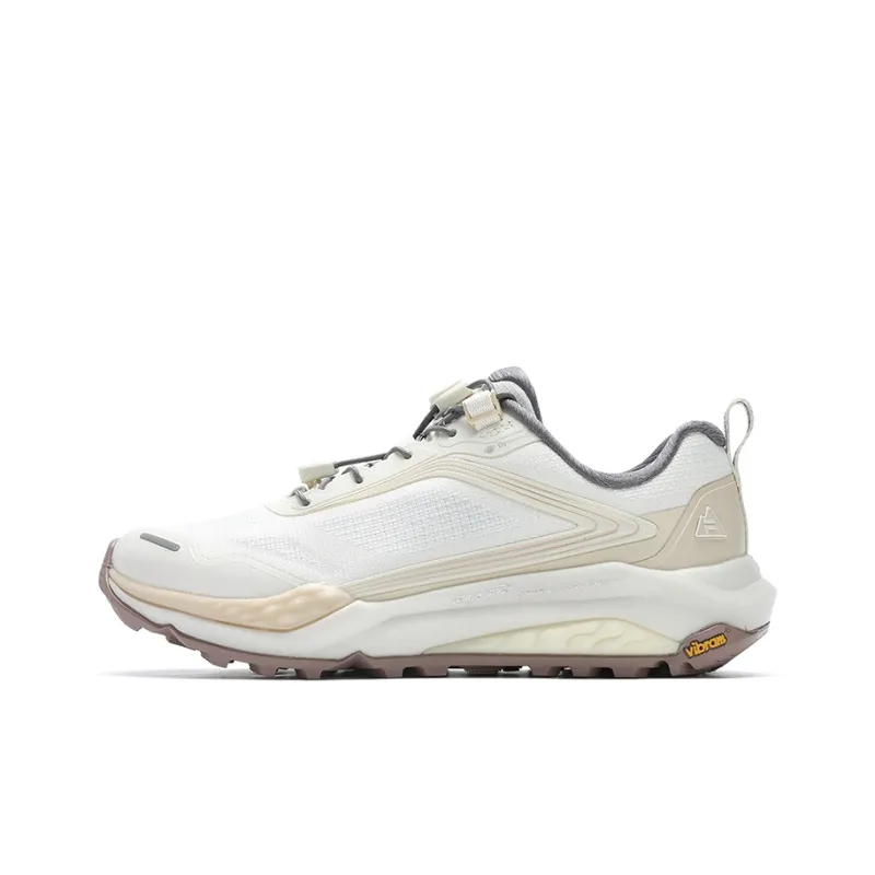 FILA Wear-Resistant Low-Top Outdoor Shoes Women's Milk White/Sunset Yellow-0