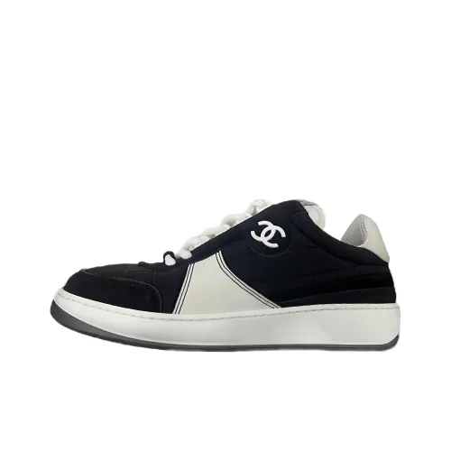 CHANEL Skateboard Shoes Men Low-Top Black/White