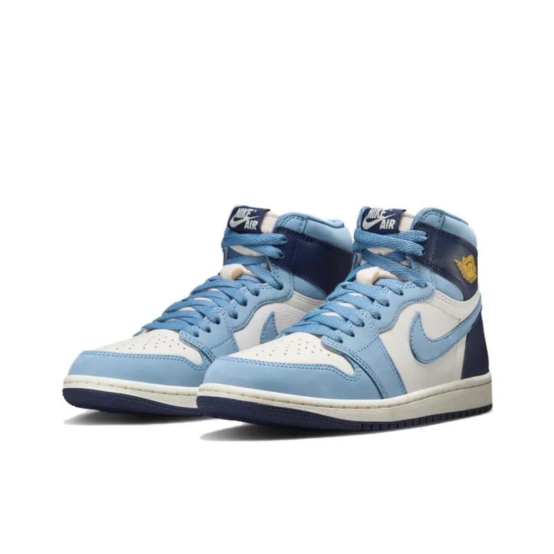Air Jordan 1 High OG WMNS 'First In Flight'-3