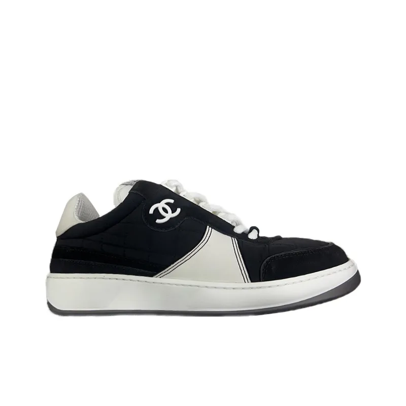 CHANEL Stylish Skateboarding Shoes Men's Black White-1