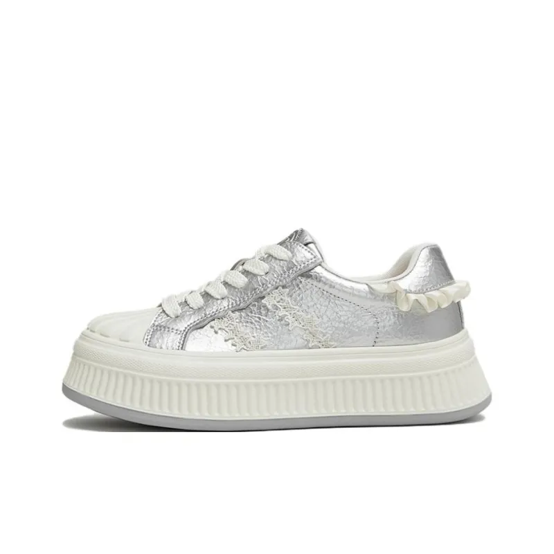 TATA Skateboard Shoes Women's Low Top Solid Color-0