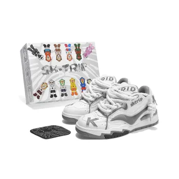 SK.TRIP Kunpeng Low Top Skateboard Shoes Unisex Vintage White