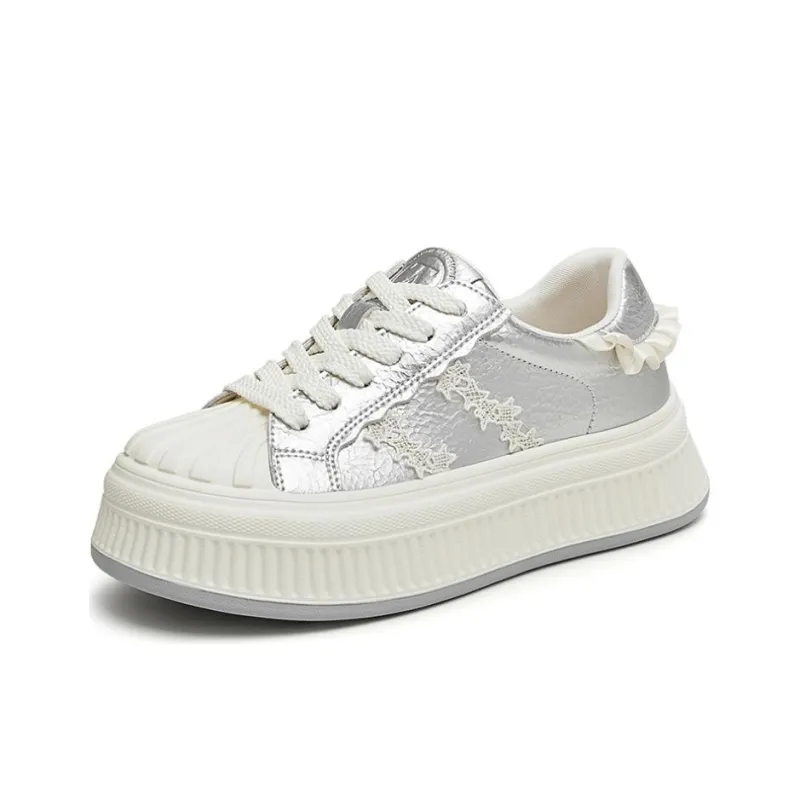 TATA Skateboard Shoes Women's Low Top Solid Color-1