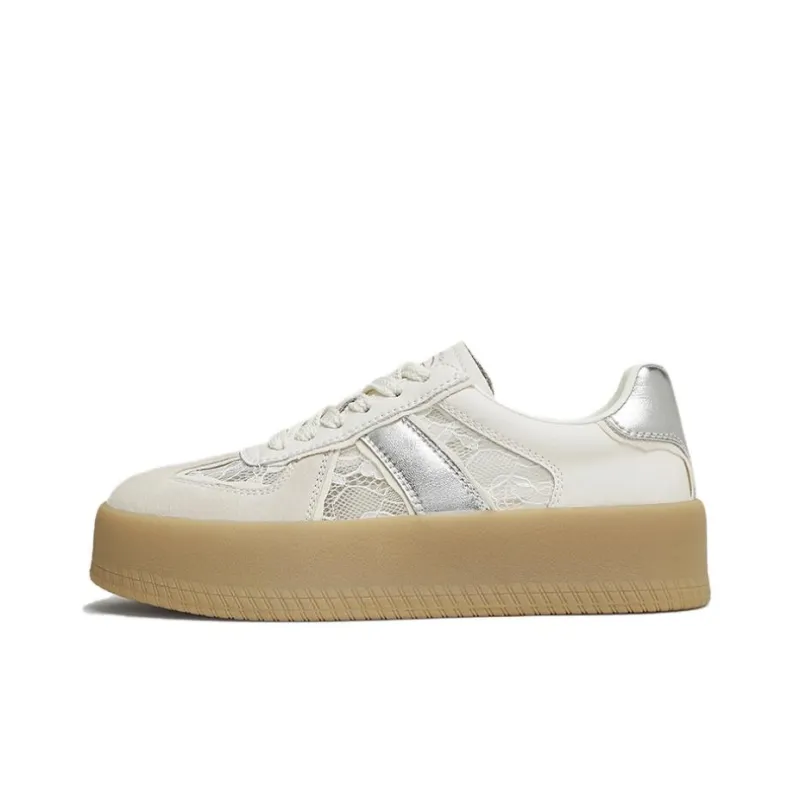 TATA Casual Shoes Women's Low Top White-3