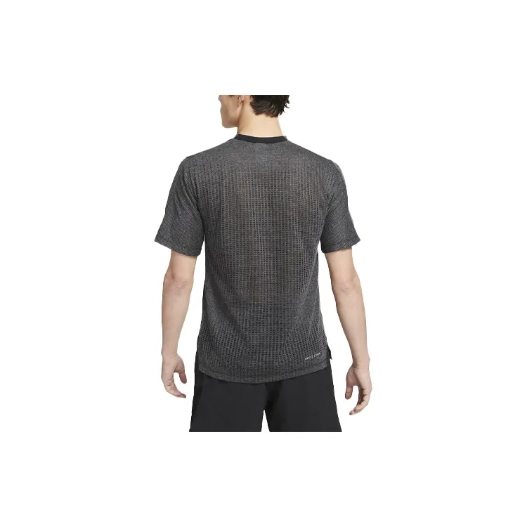 Nike Set-in Sleeve T-Shirt Men's Black-1
