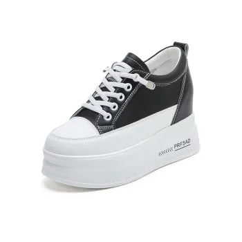Bull Charm Low Top Skateboard Shoes Women's