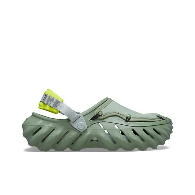 Crocs Echo Hooded Clog Moss-1