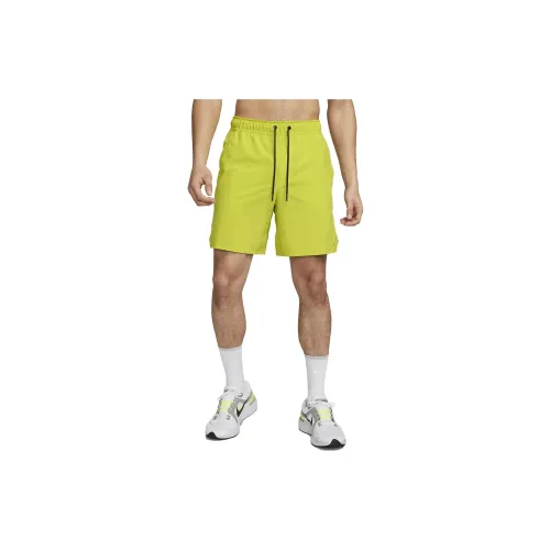 Nike Casual Shorts Men Yellow