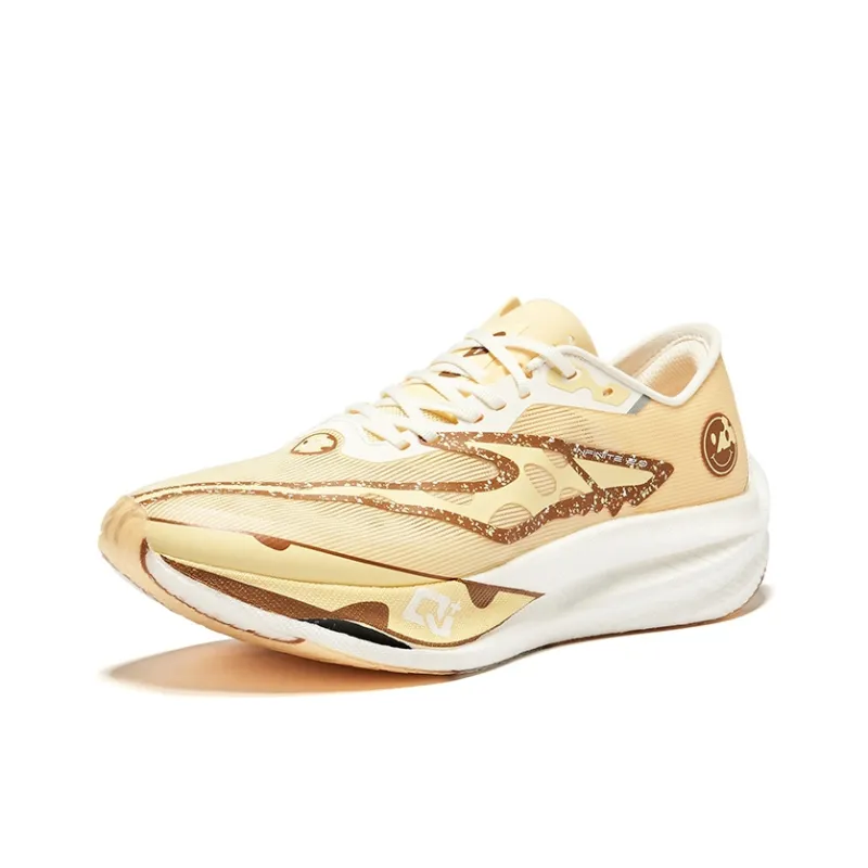 Erke Zhijing 2.0 Cushioning Rebound Low Top Running Shoes Men's Cheese Color Scheme-2